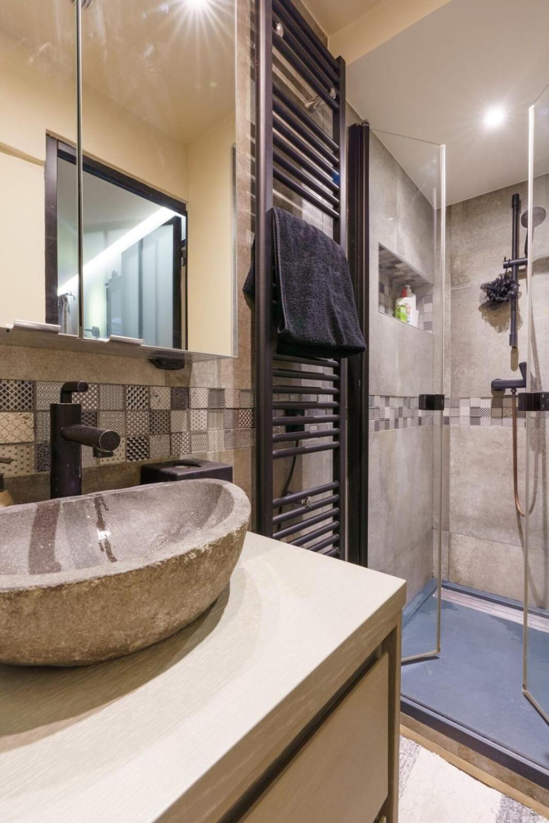Appartement & Stylish 1bd Duplex W Gardenmontmartre! *