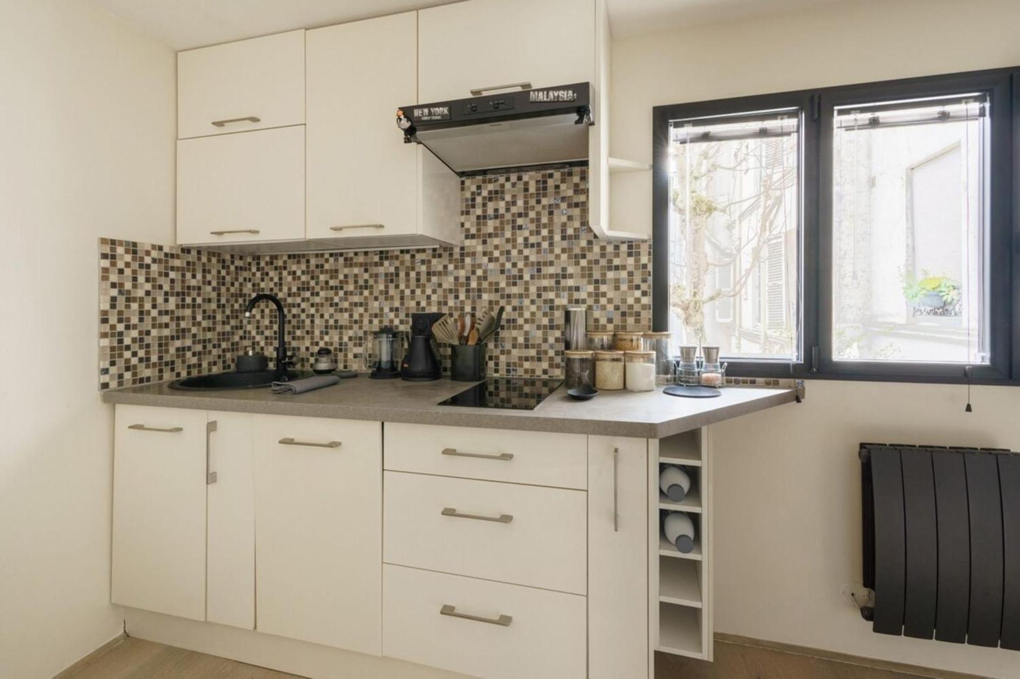 Appartement & Stylish 1bd Duplex W Gardenmontmartre! *