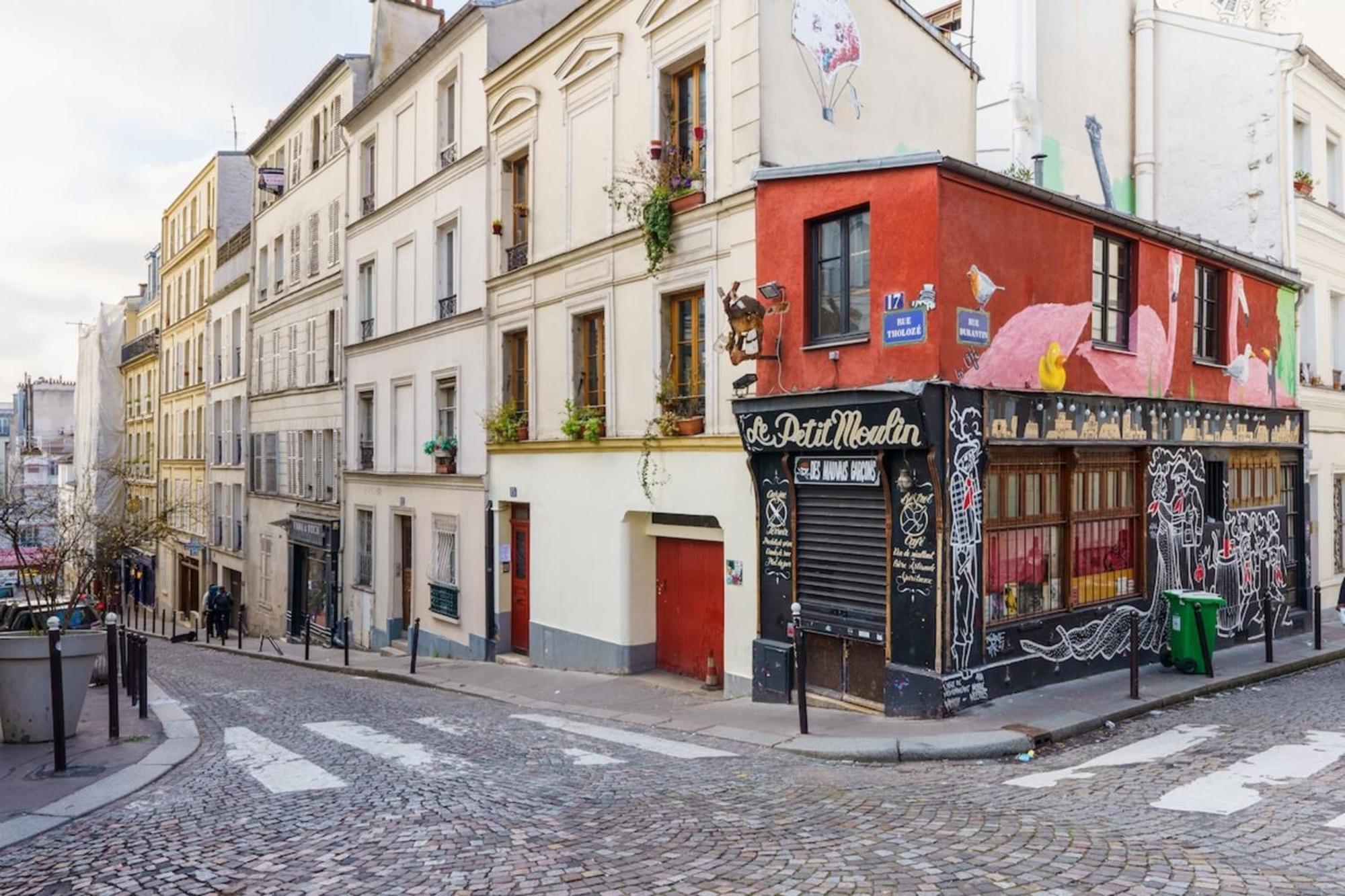 & Stylish 1bd Duplex W Gardenmontmartre! * Parijs